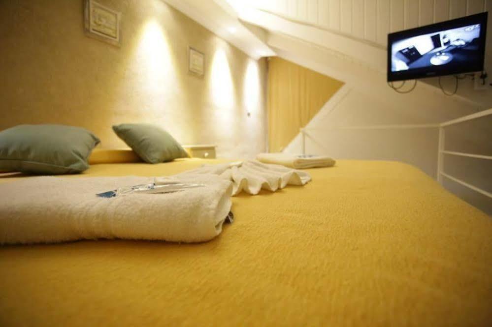 Club House Hotel Villa Carlos Paz Ngoại thất bức ảnh
